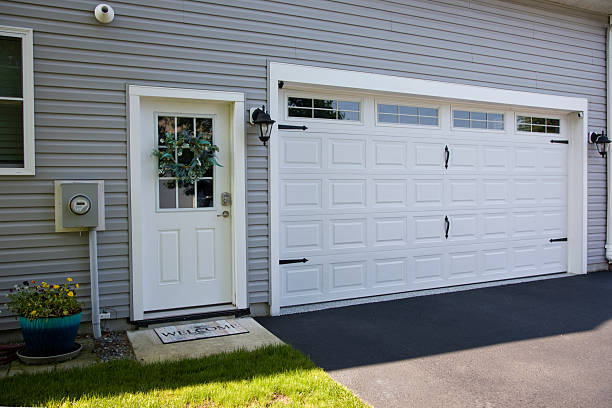 24/7 Emergency Garage Door Panel Replacement experts in Bangor, PA